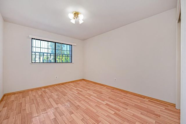 9009 Chaff Ct, Elk Grove, CA 95758