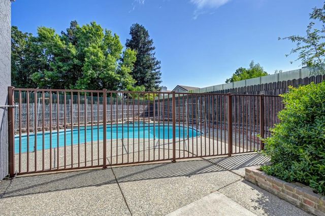 9009 Chaff Ct, Elk Grove, CA 95758