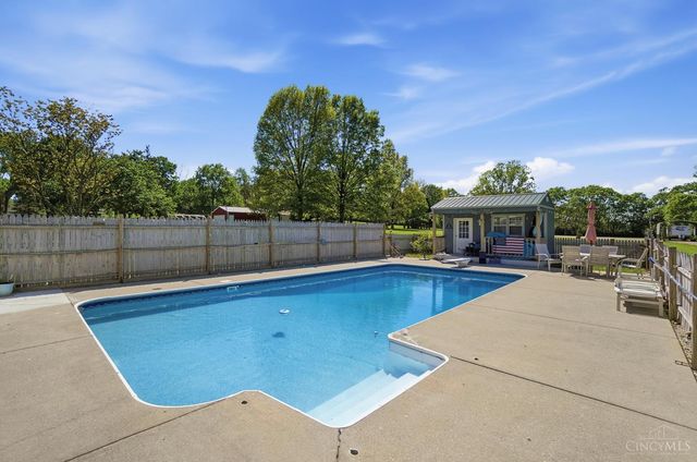5961 Crestview Avenue, Fairfield, OH 45014