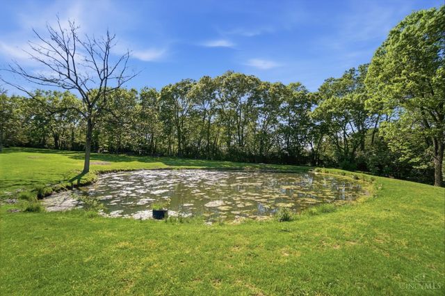 5961 Crestview Avenue, Fairfield, OH 45014