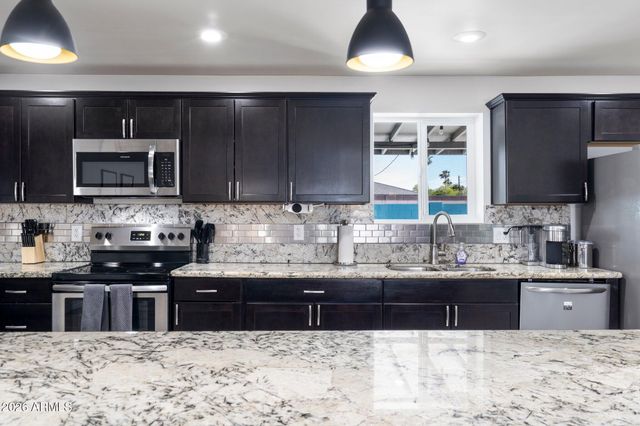 8237 E CHAPARRAL Road, Scottsdale, AZ 85250