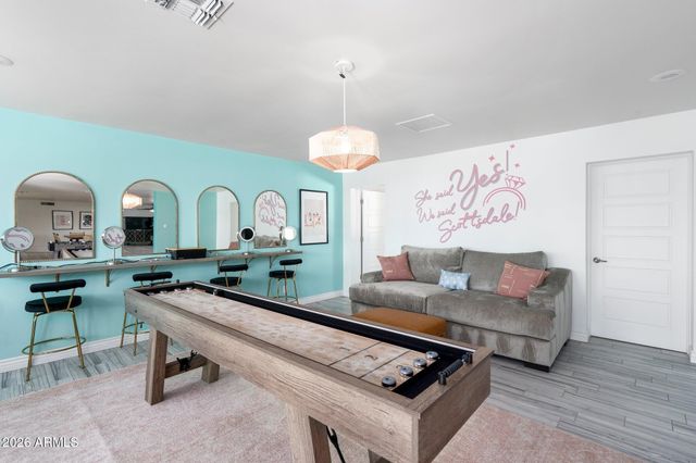 8237 E CHAPARRAL Road, Scottsdale, AZ 85250