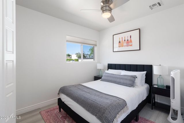 8237 E CHAPARRAL Road, Scottsdale, AZ 85250