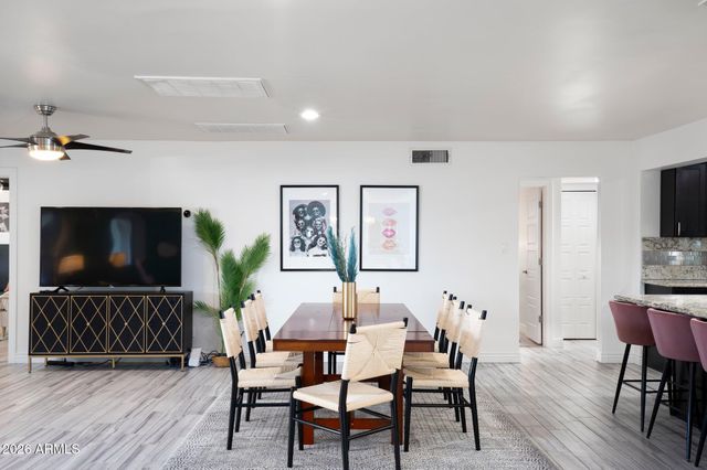 8237 E CHAPARRAL Road, Scottsdale, AZ 85250