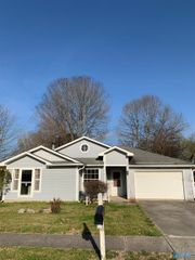 133 Sweet Hollow Way, Madison, AL 35757