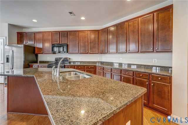 4605 Edmund Ct, Glen Allen, VA 23059