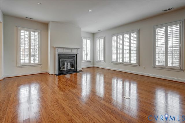 4605 Edmund Ct, Glen Allen, VA 23059