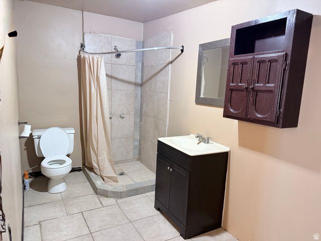 5626 S 4015 W, Taylorsville, UT 84129