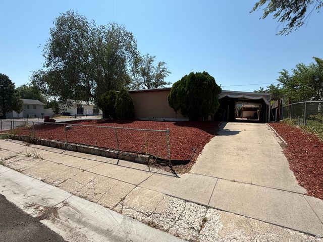 5626 S 4015 W, Taylorsville, UT 84129