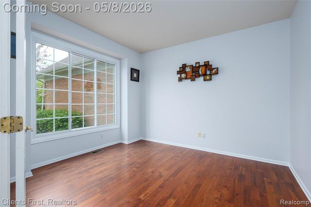 45498 Muirfield Drive, Canton, MI 48188