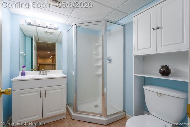 45498 Muirfield Drive, Canton, MI 48188