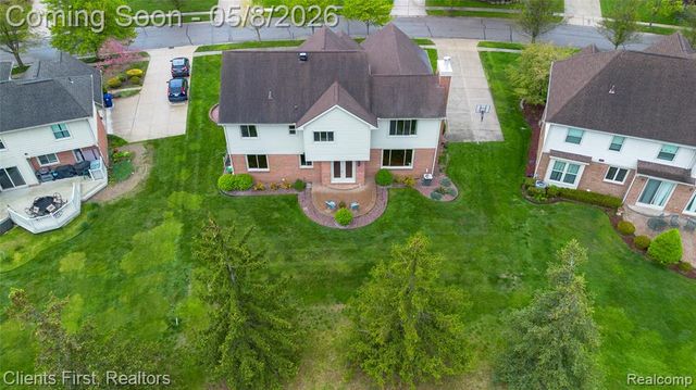 45498 Muirfield Drive, Canton, MI 48188