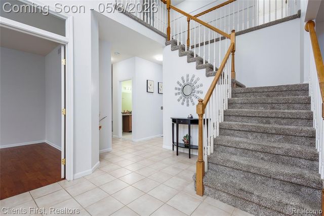 45498 Muirfield Drive, Canton, MI 48188