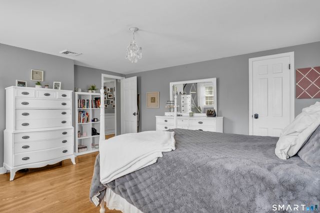 1501 Ridge Road, North Haven, CT 06473