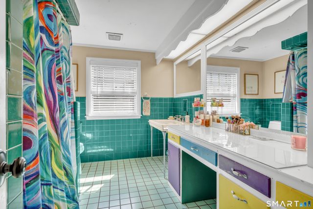 1501 Ridge Road, North Haven, CT 06473