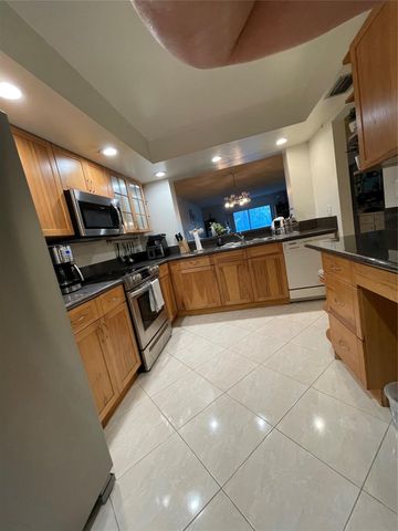 16141 Blatt Boulevard, Weston, FL 33326