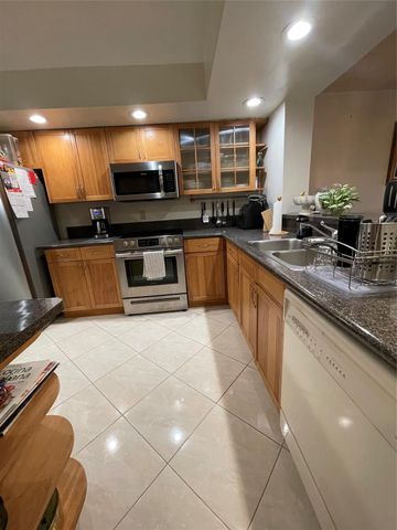 16141 Blatt Boulevard, Weston, FL 33326