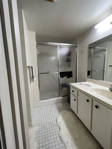 16141 Blatt Boulevard, Weston, FL 33326