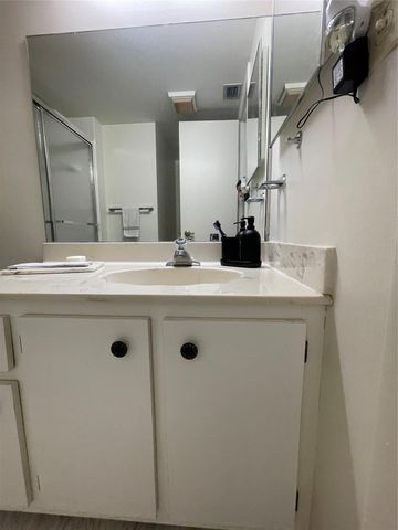 16141 Blatt Boulevard, Weston, FL 33326