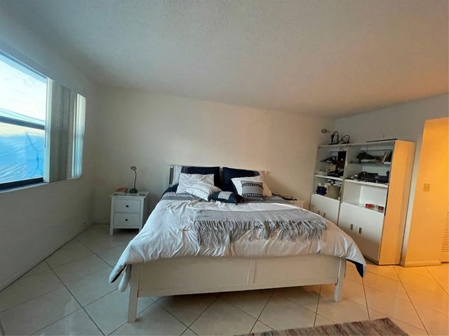 16141 Blatt Boulevard, Weston, FL 33326