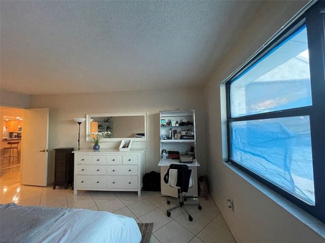 16141 Blatt Boulevard, Weston, FL 33326