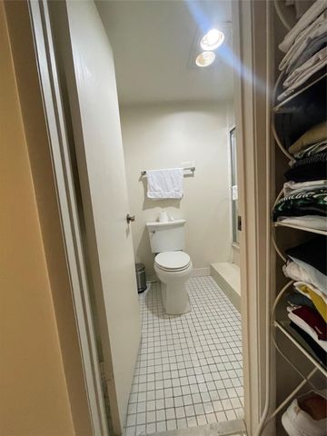 16141 Blatt Boulevard, Weston, FL 33326