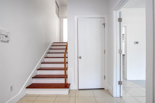 2209 Bastrop Street, Houston, TX 77003