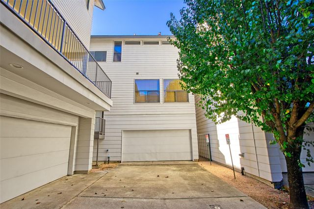 2209 Bastrop Street, Houston, TX 77003