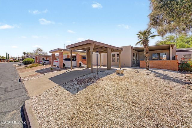 265 N Camino Del Vate, Green Valley, AZ 85614