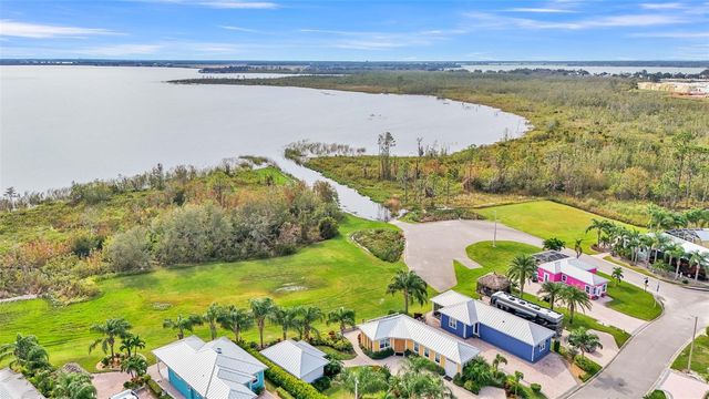 3166 GREAT HERON LOOP, Polk City, FL 33868