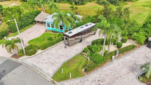 3166 GREAT HERON LOOP, Polk City, FL 33868