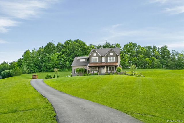 34 Boville Court, Chester, NY 10918