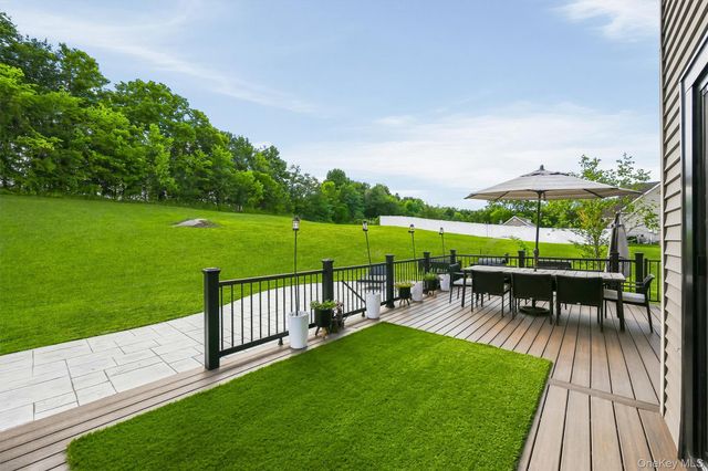 34 Boville Court, Chester, NY 10918