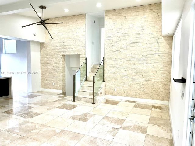 2536 Flamingo Ln 2536, Fort Lauderdale, FL 33312