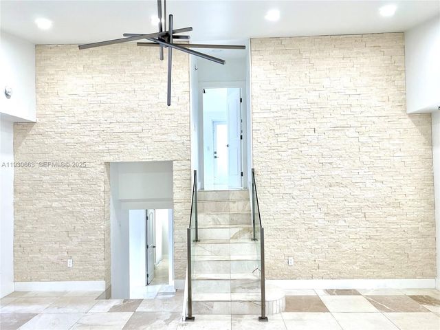 2536 Flamingo Ln 2536, Fort Lauderdale, FL 33312