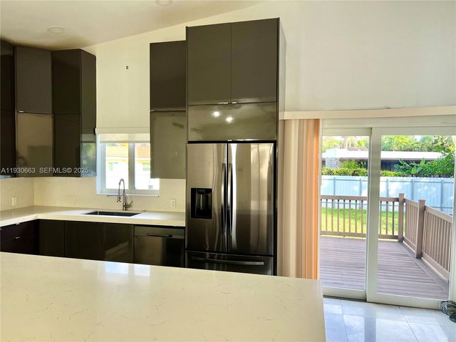 2536 Flamingo Ln 2536, Fort Lauderdale, FL 33312