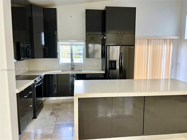 2536 Flamingo Ln 2536, Fort Lauderdale, FL 33312