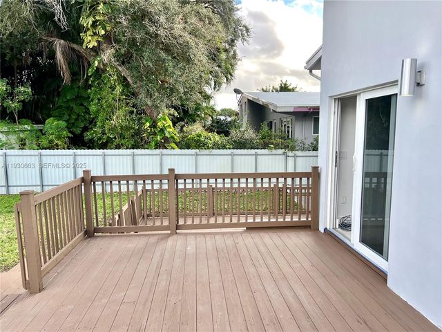2536 Flamingo Ln 2536, Fort Lauderdale, FL 33312