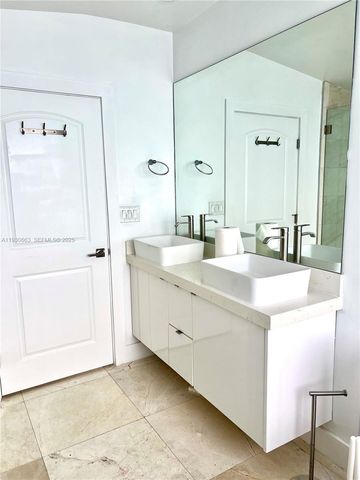 2536 Flamingo Ln 2536, Fort Lauderdale, FL 33312