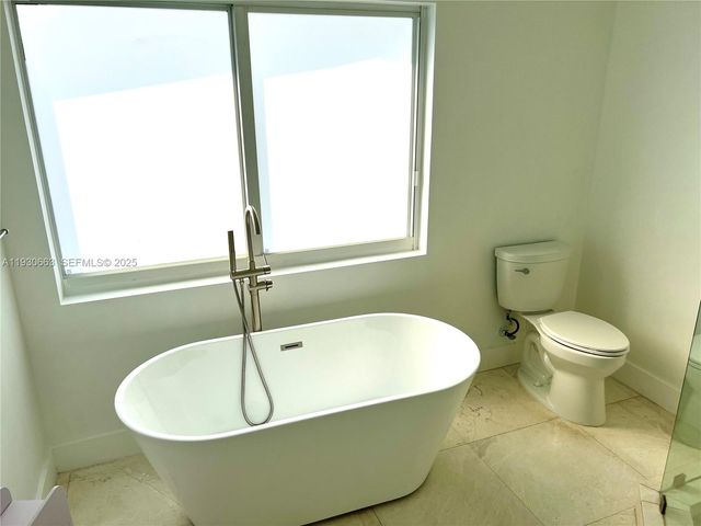 2536 Flamingo Ln 2536, Fort Lauderdale, FL 33312