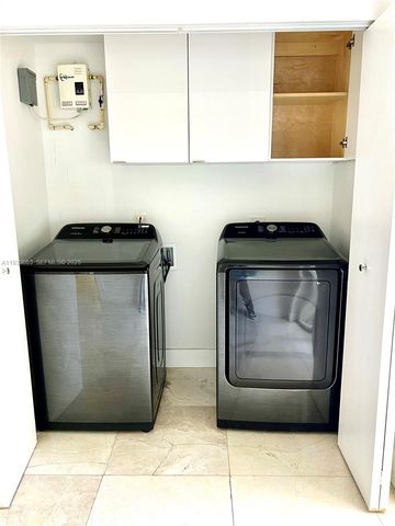 2536 Flamingo Ln 2536, Fort Lauderdale, FL 33312