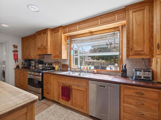 209 Hames Road, Corralitos, CA 95076