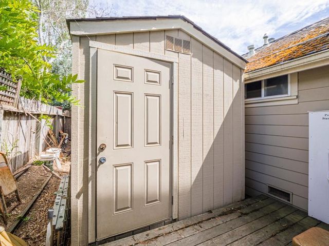 209 Hames Road, Corralitos, CA 95076