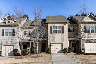 606 Oakside Place, Acworth, GA 30102