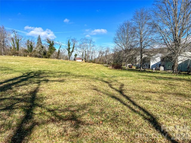 2147 Brevard Road, Arden, NC 28704