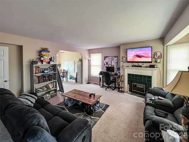 2147 Brevard Road, Arden, NC 28704