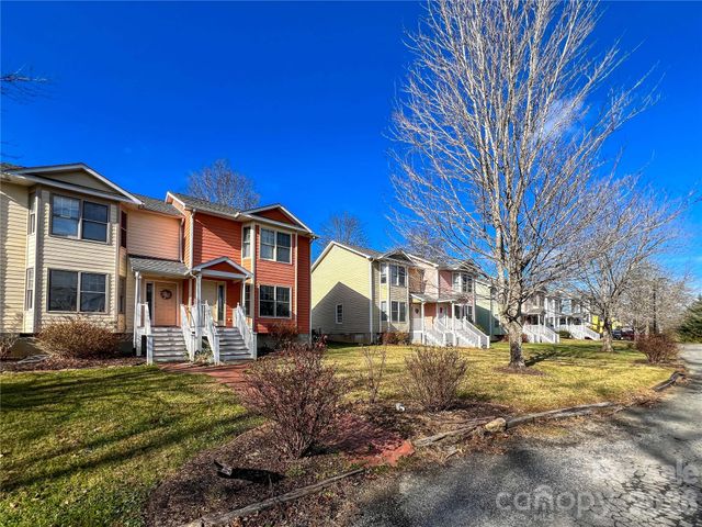 2147 Brevard Road, Arden, NC 28704