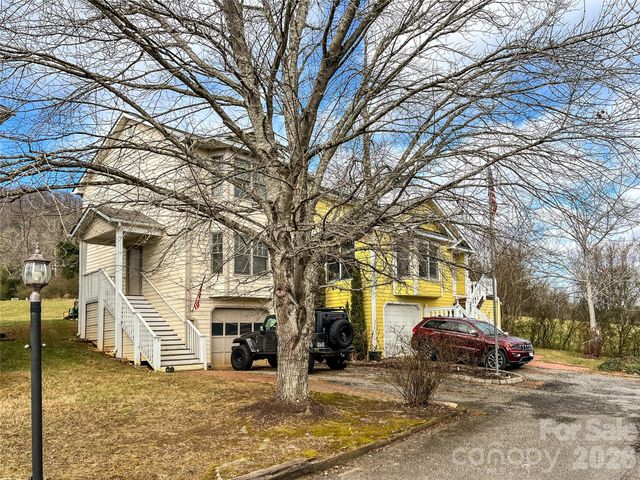 2147 Brevard Road, Arden, NC 28704