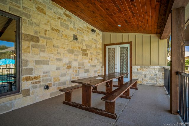 1185 Mountain Valley, Concan, TX 78838