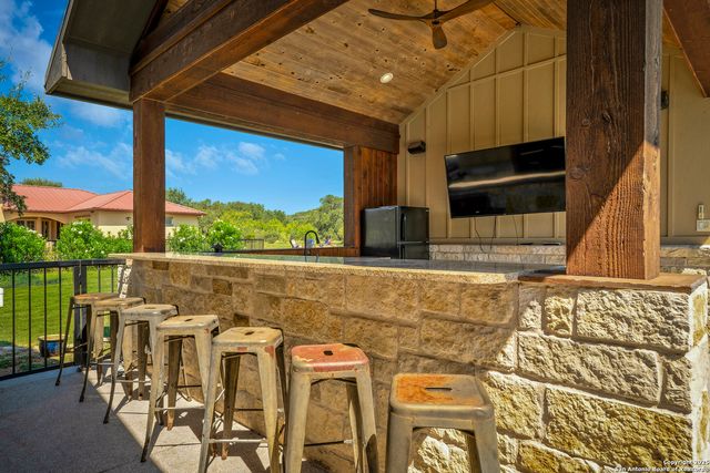 1185 Mountain Valley, Concan, TX 78838